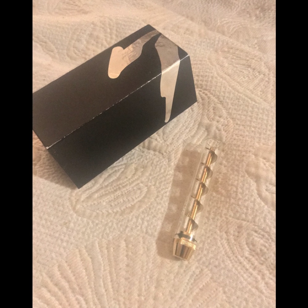 Twisty slim 14k gold - retails at 50